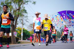 BIB: 40937, 421
                            <button type="button" onclick="openModal(10107440)" class="btn btn-primary btn-sm float-right btn-popup" data-toggle="modal" data-target=".modal-high-quality">
                        <i class="fas fa-shopping-cart"></i> Add to Cart
                    </button>
                                            <button type="button" onclick="isThisMe(10107440, true)" class="btn btn-success btn-sm float-right btn-popup btn-isme hidden" data-toggle="tooltip" data-placement="bottom" title="นี่คือรูปของคุณใช่ไหม คลิกที่นี่เพื่อเอาเข้าอัลบั้ม">
                        <i class="fas fa-plus"></i> Add to album
                    </button>
                    <button type="button" onclick="isThisMe(10107440, false)" class="btn btn-warning btn-sm float-right btn-popup btn-isnotme hidden">
                        <i class="fas fa-ban"></i> Remove from album
                    </button>